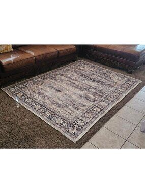 Topfinel Vintage Boho Floral Rug, characterized by its classic distressed floral